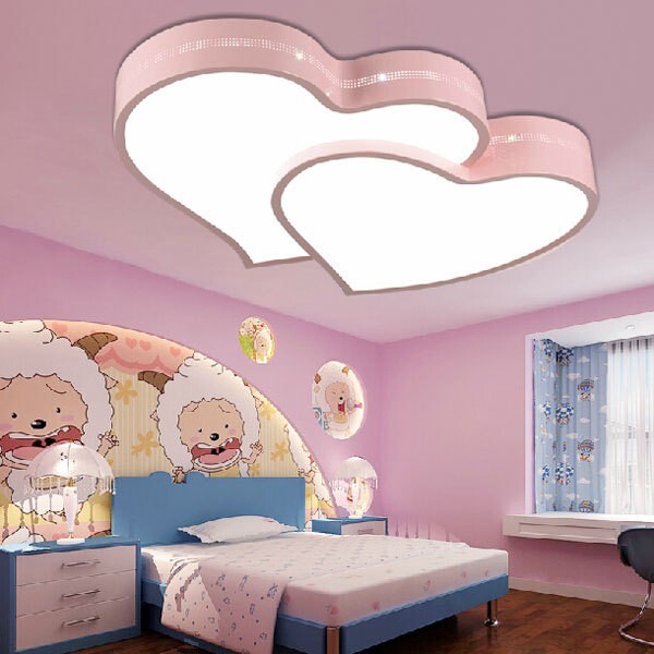 Heart-shaped ceiling lights for fun and creative kids’ rooms